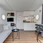 Na Wodzie - La Mare Motlava Houseboats By Downtown