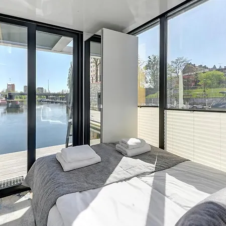 Apartment Na Wodzie - La Mare Motlava Houseboats With Sauna By Downtown