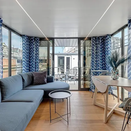 Na Wodzie - La Mare Motlava Houseboats By Downtown