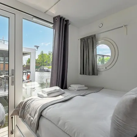 Na Wodzie - La Mare Motlava Houseboats With Sauna By Downtown Apartment