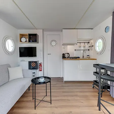 Na Wodzie - La Mare Motlava Houseboats With Sauna By Downtown