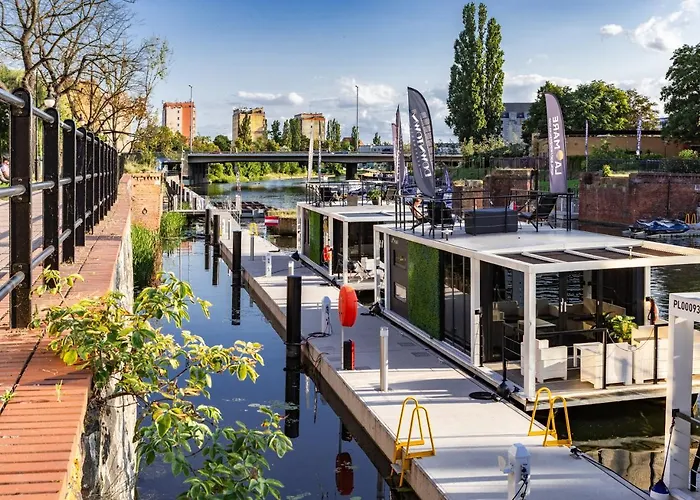 Na Wodzie - La Mare Motlava Houseboats By Downtown *
