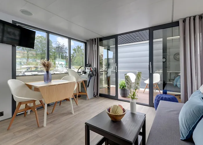 Na Wodzie - La Mare Motlava Houseboats By Downtown * גדנסק